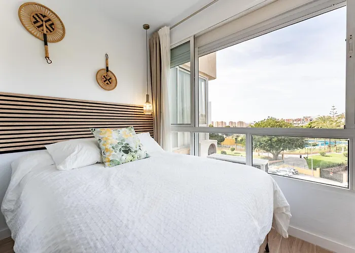 Malagasuite Modern With Pool Appartamento Torremolinos