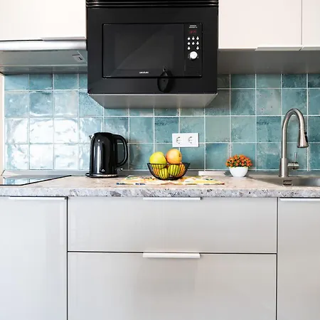 Malagasuite Modern With Pool Apartament *