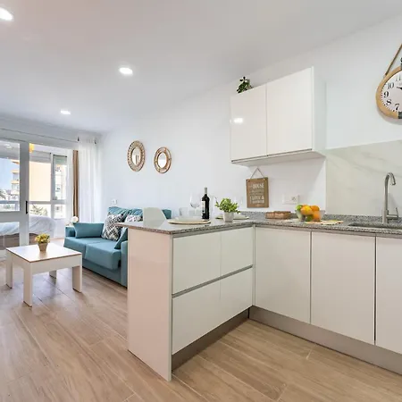 Malagasuite Modern With Pool Appartement Torremolinos