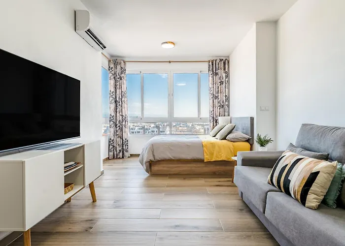 Apartamento Malagasuite Modern With Pool