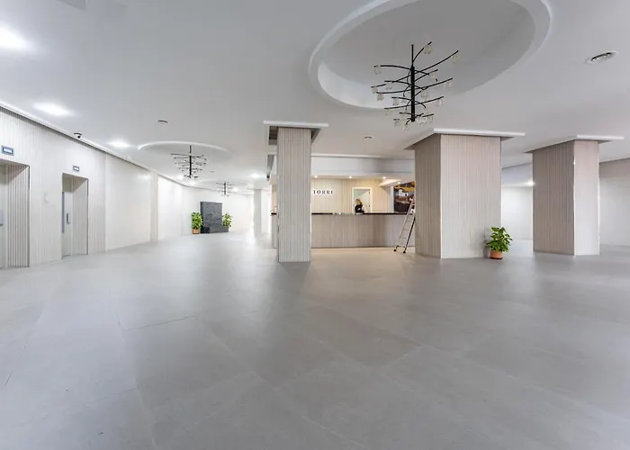 Malagasuite Modern With Pool Torremolinos